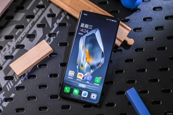 加量不加价！一加Ace 3相比上代提升太多 价格还更低