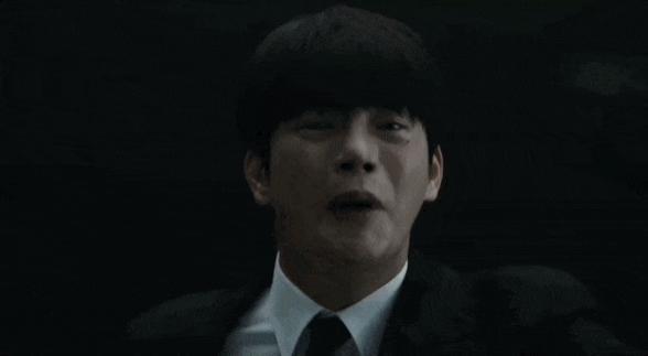 满屏性张力，不只是情色