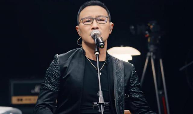 汪峰深陷争议，那英继续沉默，刀郎却拿奖到手软！