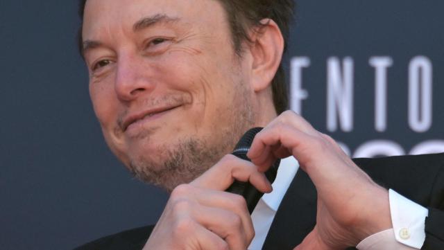 这一次，马斯克整了个大活