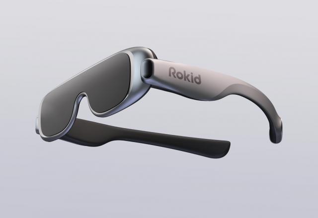 中国所谓的AR领头羊Rokid，跟Apple Vision Pro产品差距有多大？