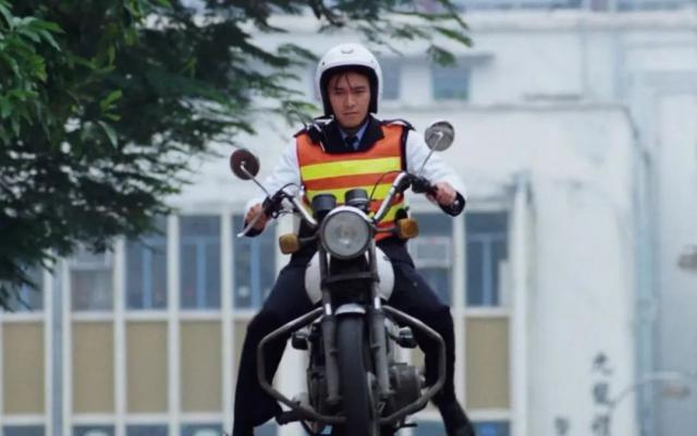 他才是真正的大娱乐家吧