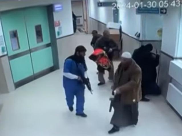 以军穿女装、扮成医护人员进入医院射杀3人