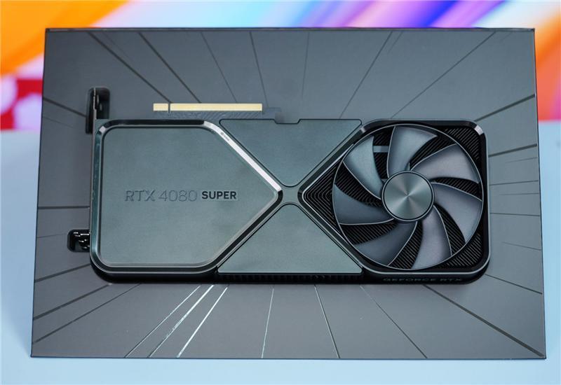 8099元是你的菜吗！NVIDIA RTX 4080 SUPER首发评测：能效比2倍于RTX 3090 Ti