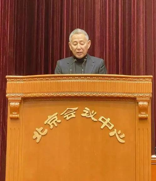 人民大会堂这一天，刘德华在电影“大佬圈”地位尽致凸显