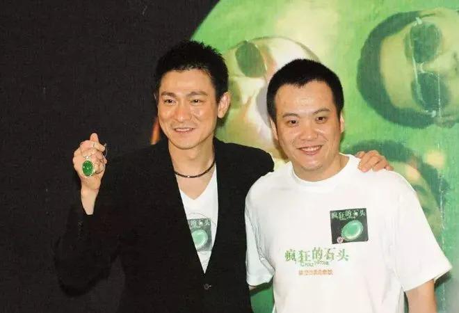 人民大会堂这一天，刘德华在电影“大佬圈”地位尽致凸显