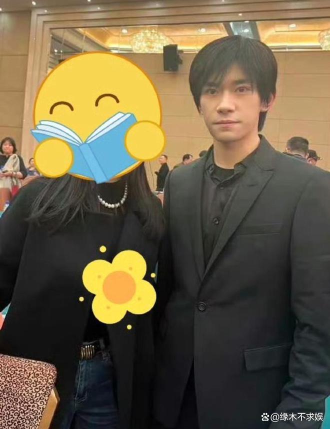 玩手机、打瞌睡、戴耳机，这一次影协大会，亮点实在太多！