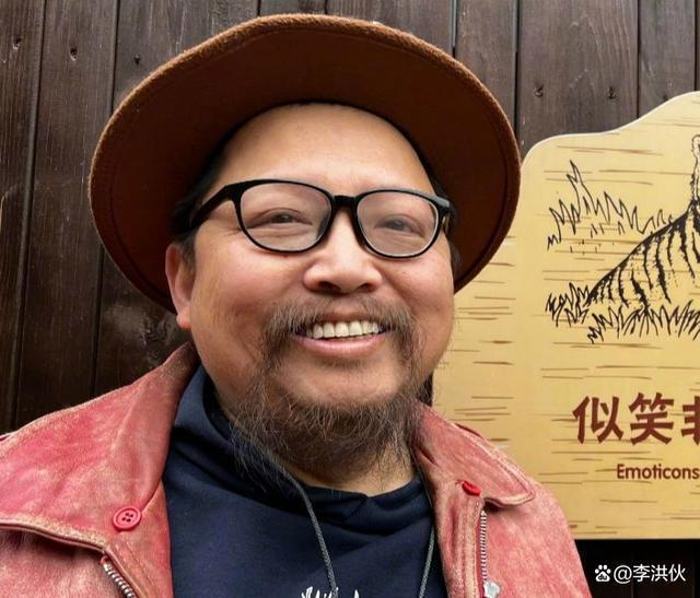 史航再度回应性骚扰风波一事，并称已经走法律途径维护清白