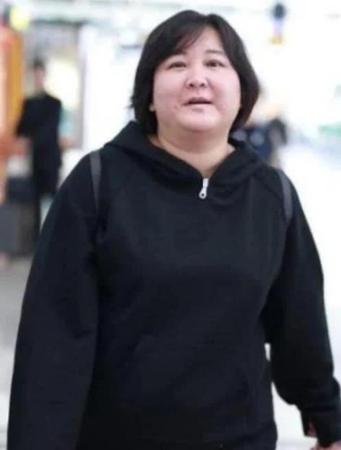 显年轻有多占便宜?这些明星是同龄人,却像差了20岁