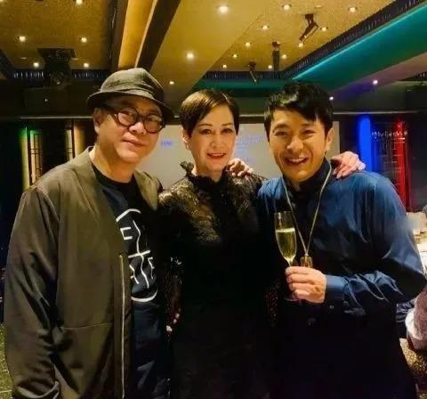 结婚前15天流产，模范老公不知道？