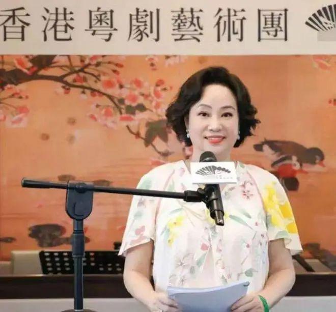 当寡妇真是太爽了