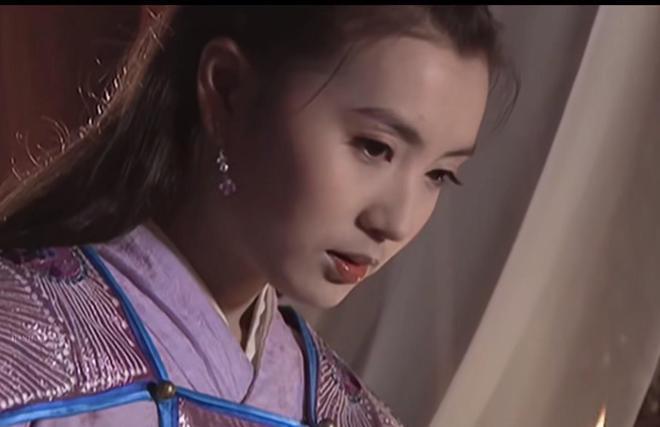 当年怎么只顾盯着刘亦菲和蒋欣了，忽略了更貌美的她们