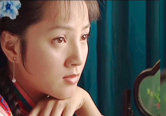 当年怎么只顾盯着刘亦菲和蒋欣了，忽略了更貌美的她们