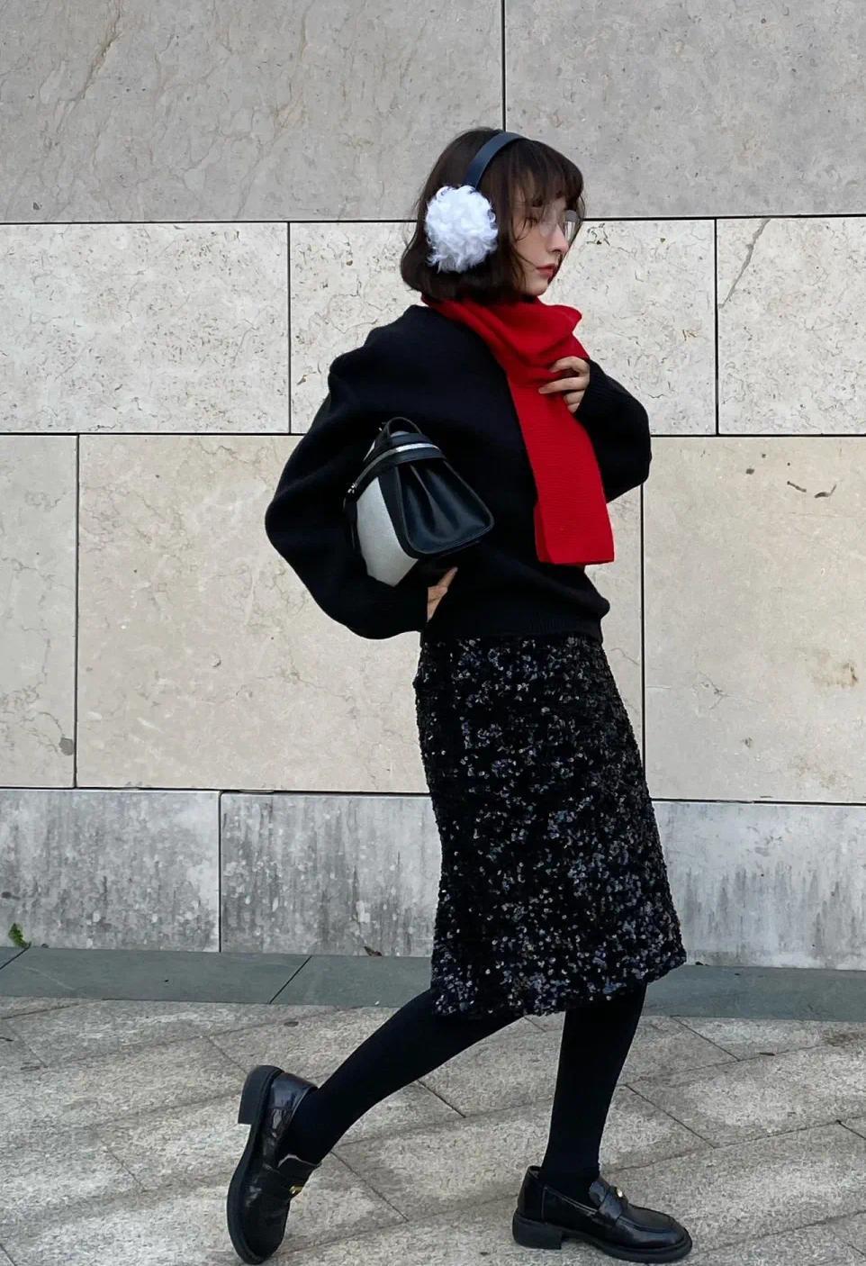 巴黎秀场，第一次被中国女星的美图刷屏