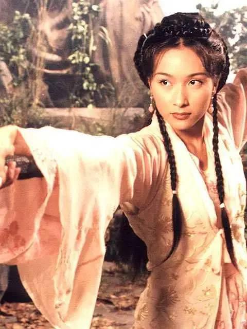 ​《雪花神剑》：杨恭如颜值巅峰作品，龚慈恩都只是配角