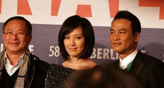 隐退12年，性感女王终于复出