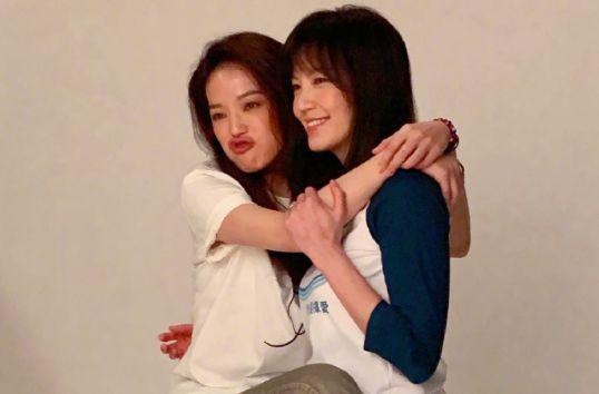 隐退12年，性感女王终于复出