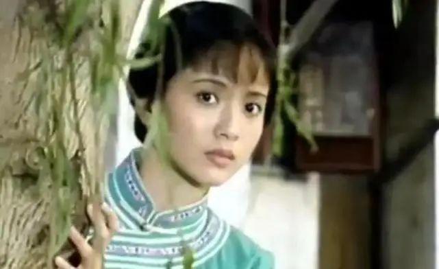 王扶林说陈晓旭「不够漂亮」！另一位林妹妹，连刘晓庆都为她做配