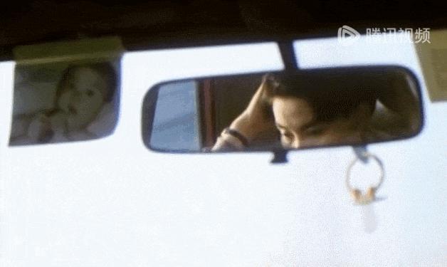 太敢拍！30年了，她美得遥遥领先