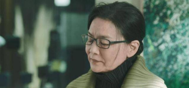 太敢拍！30年了，她美得遥遥领先