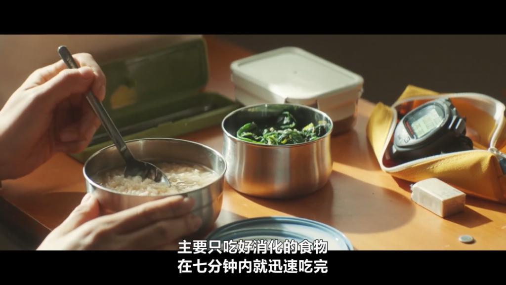 消失十年后复出，还是稀巴烂