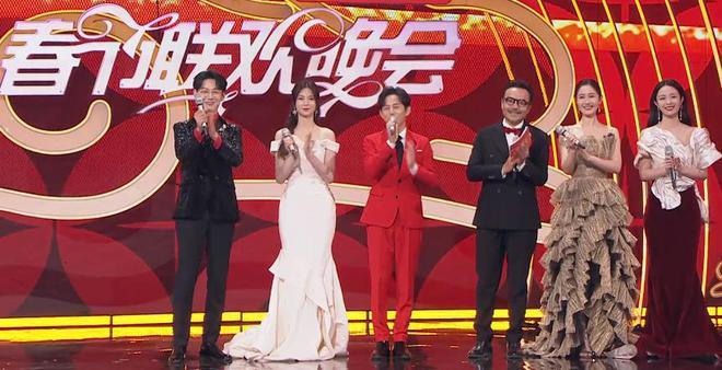 湖南台小年夜春晚阵容官宣！有张杰没谢娜，又是何炅挑大梁