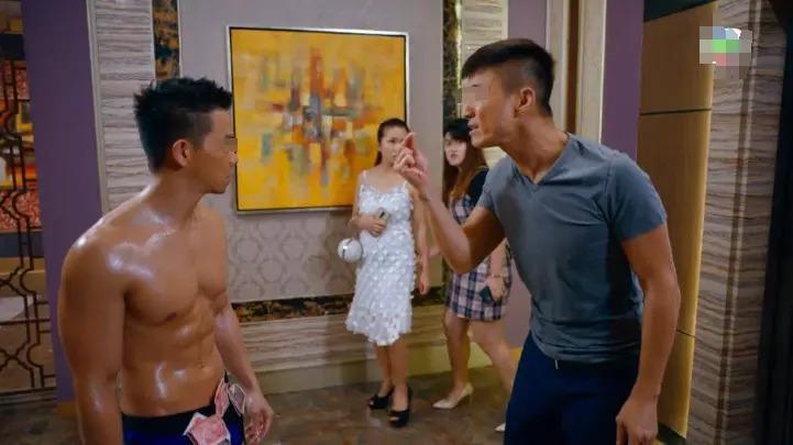TVB“最佳男配”结婚前另找新欢？嫌人情少公开揶揄？