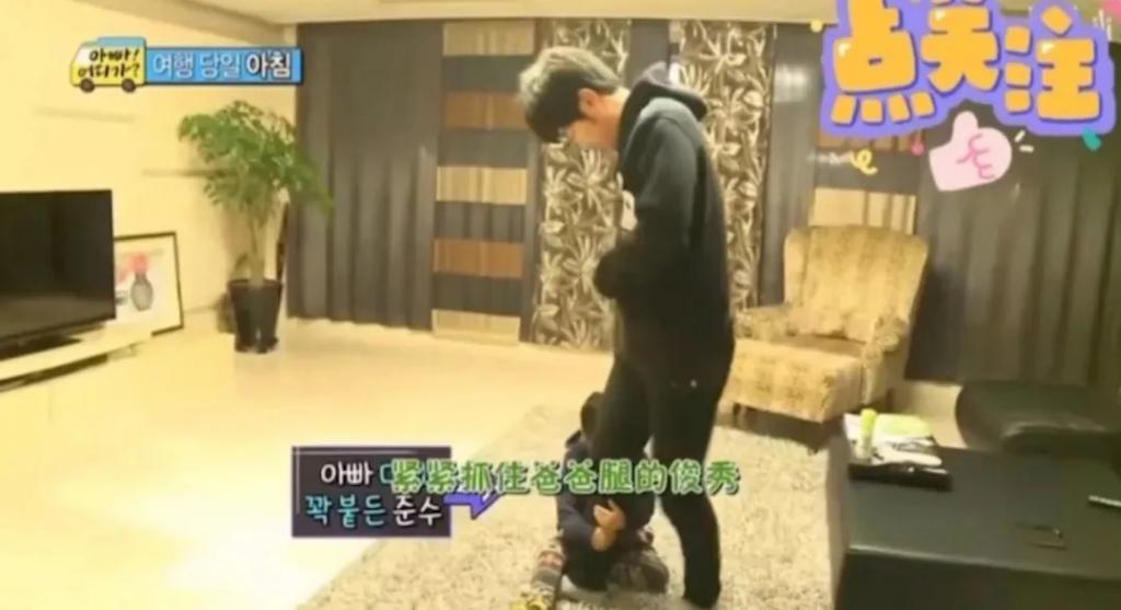 还记得韩版《爸爸去哪儿》里的俊秀吗？16岁身高191？