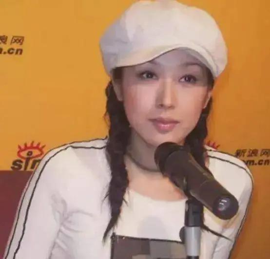 还记得唱《祝你平安》的孙悦吗？隐退8年后重回观众视线