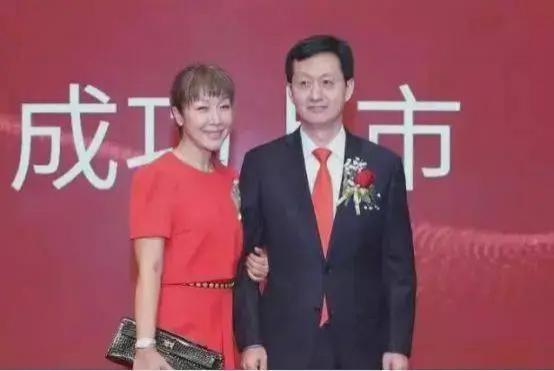 还记得唱《祝你平安》的孙悦吗？隐退8年后重回观众视线