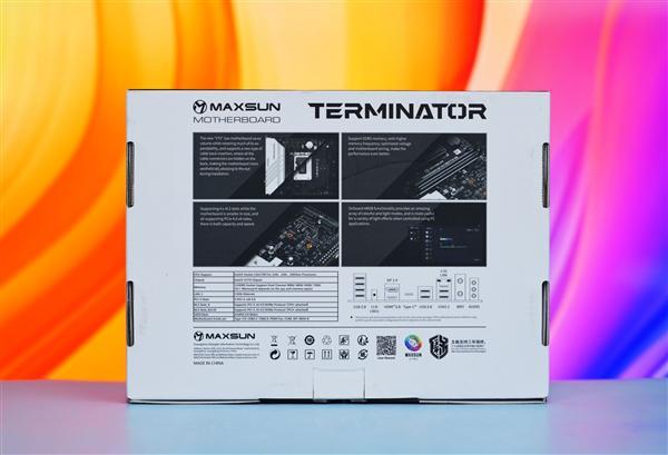 正面没有一根线！铭瑄H770YTX D5 WIFI主板图赏