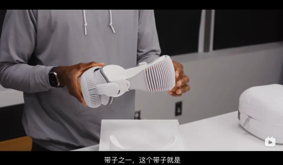 两万五的苹果头显，黄牛都炒不动了
