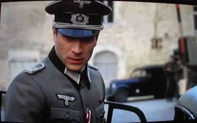 《沉静如海》：9.2分，最干净的战争爱情片，却被名字耽误