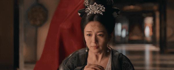 才播一天拿下飙升榜第一，2月份最期待黑马剧开播就炸了