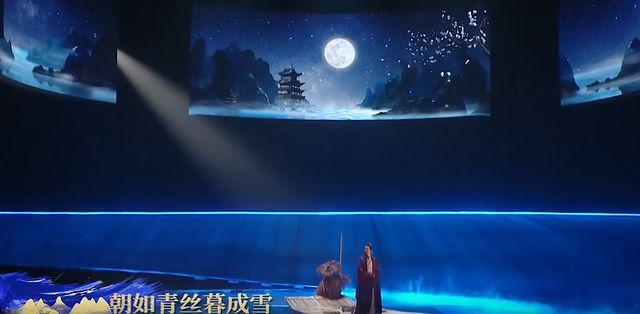 央视小年春晚11大看点，康辉撒贝宁神话歌曲太动人
