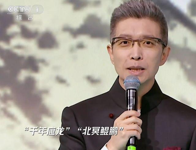 央视小年春晚11大看点，康辉撒贝宁神话歌曲太动人