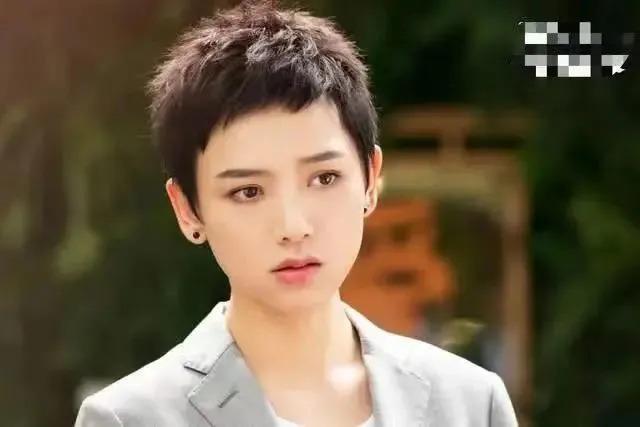 白百何不敢公开的第二春，是何来头？