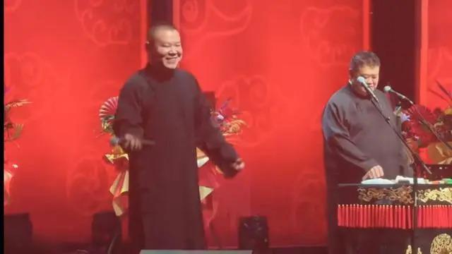 德云社封箱庆典好精彩，郭德纲于谦合体表演，岳云鹏当场落泪