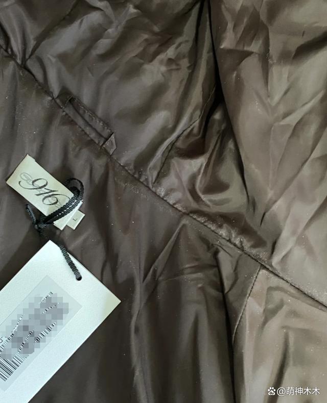 白敬亭潮牌翻车？衣服抽检不合格被通报，质量问题引发争议