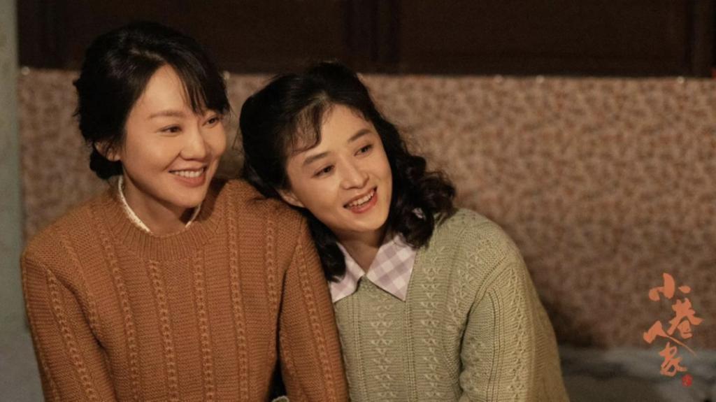好家伙！40岁蒋欣给小鲜肉「演妈」了，有人70岁还在演少女