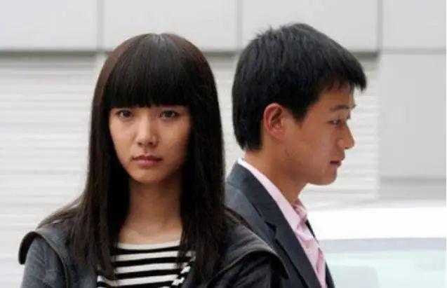 长得像白百何却没有白百何的“清醒”！从红极一时到无人提及