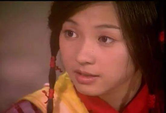 她是最美“郭襄”，从惊为天人到患抑郁症淡出荧幕，50岁不敢认