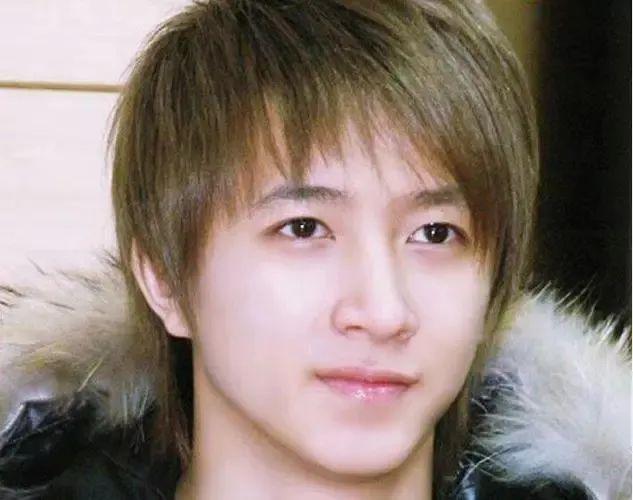 初代顶流，他最具争议？