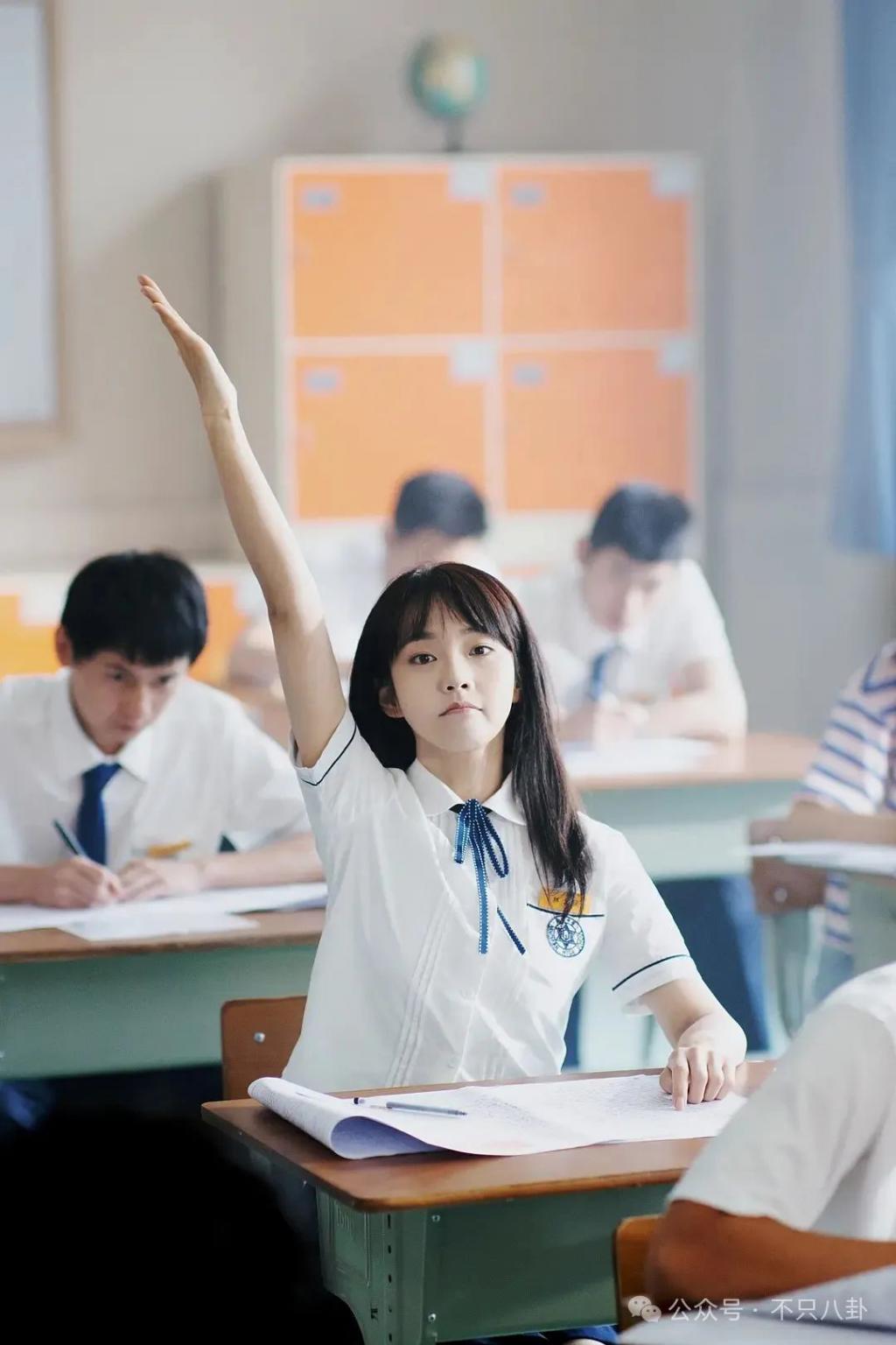 她谈个恋爱而已，竟然被骂到情绪崩溃？