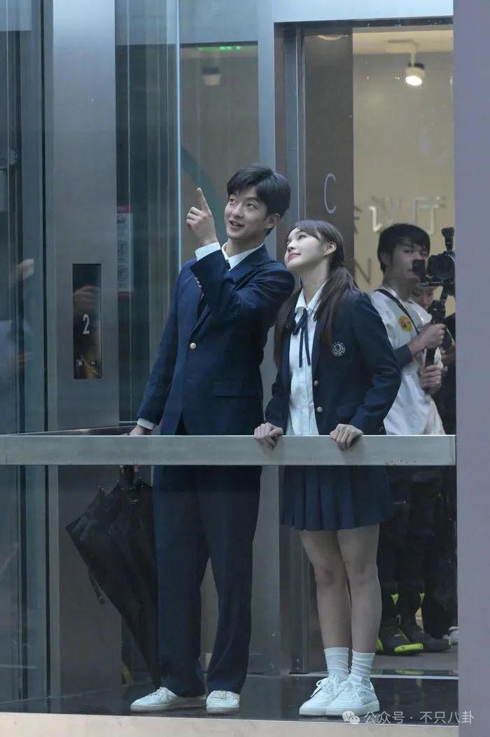 她谈个恋爱而已，竟然被骂到情绪崩溃？