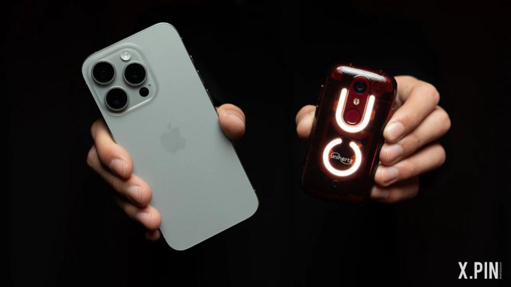 别嫌手机屏幕大了，真小屏手机来了我怕你把持不住。