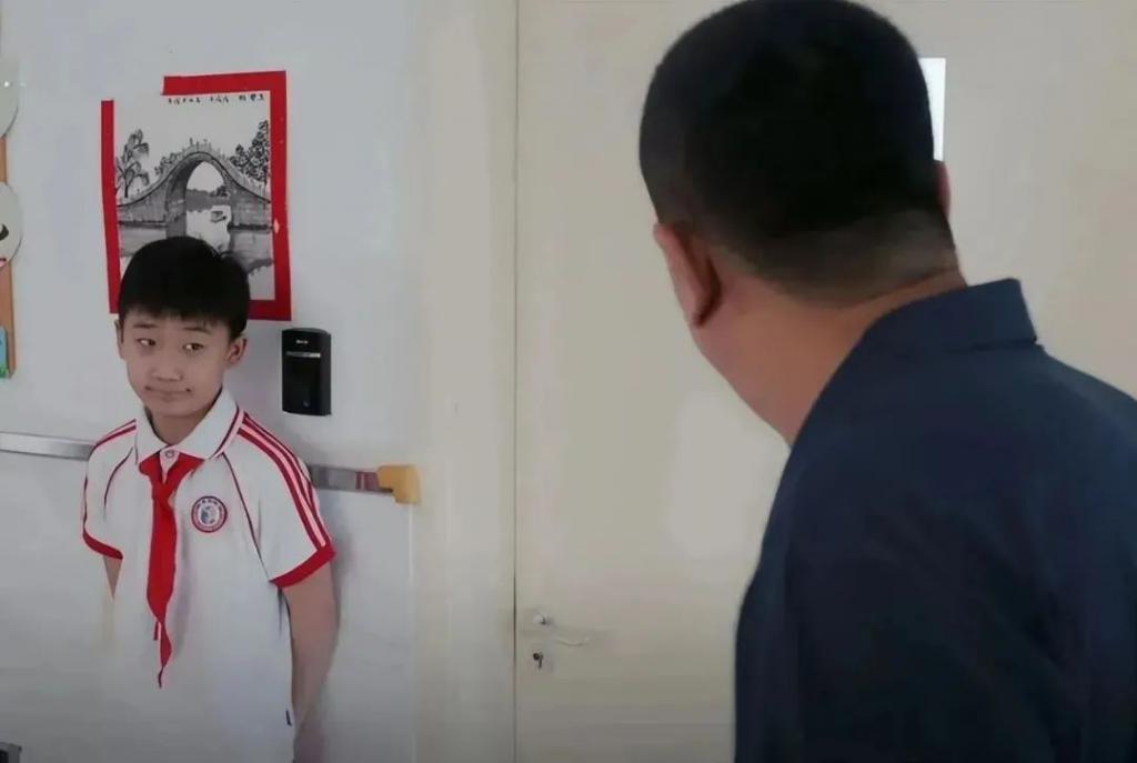 才播4集收视率第一,网友:终于有让我熬夜狂追的都市黑马剧了