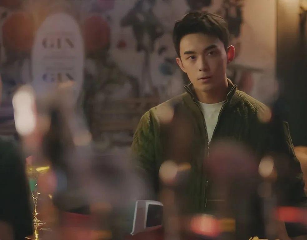 才播5集拿下评分9.6，开年第一部值得我熬夜追的黑马剧