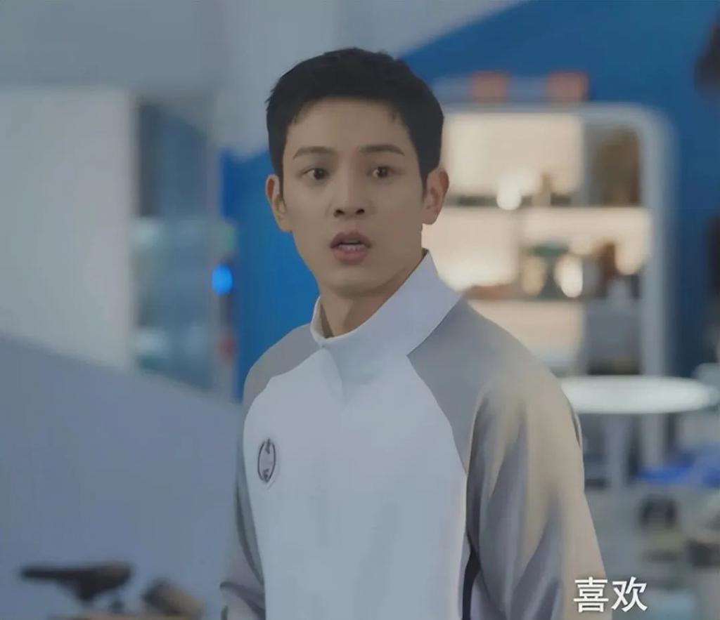 才播5集拿下评分9.6，开年第一部值得我熬夜追的黑马剧