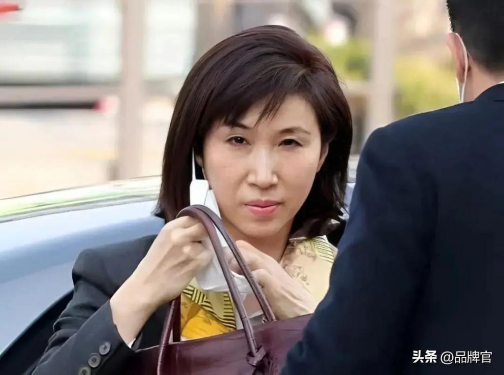 争产110亿！财阀前夫抛妻弃子，“韩国第一千金”放出了大招